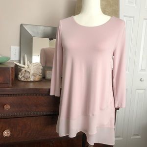 Light pink Vince Camuto top